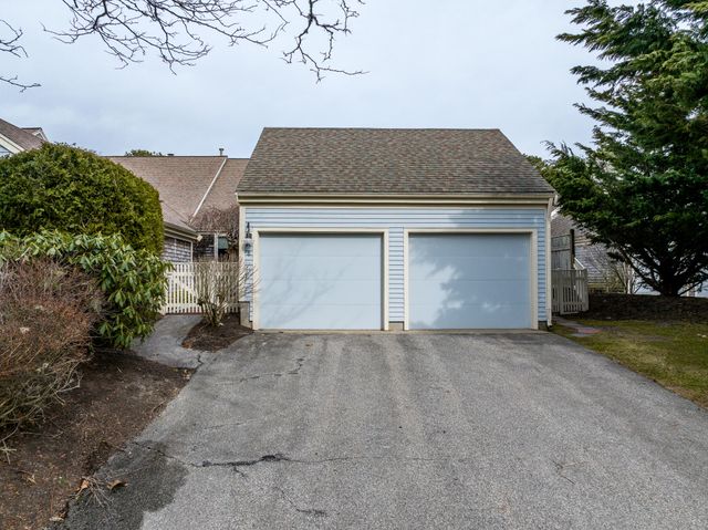 8 Forest Gate UNIT 8, Yarmouth Port, MA 02675