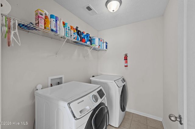 3101 Bettye Gresham Lane, New Bern, NC 28562