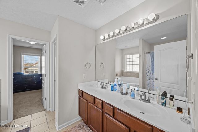 3101 Bettye Gresham Lane, New Bern, NC 28562