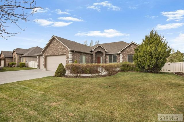 126 Stillwater Drive, Idaho Falls, ID 83404