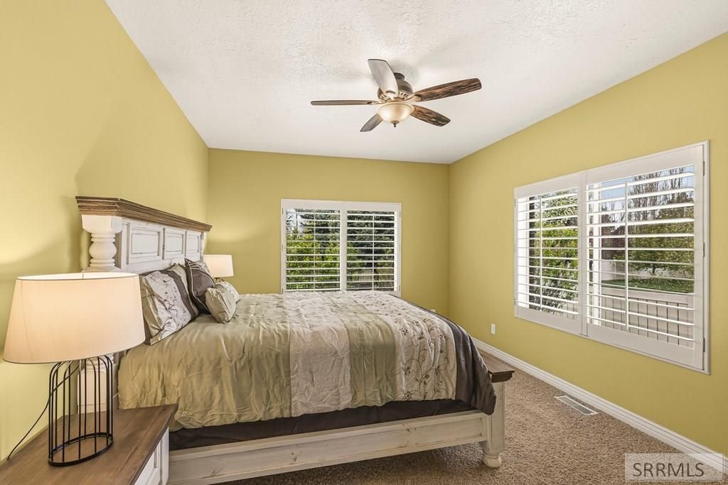 Image 13 of property listing at 126 Stillwater Drive, Idaho Falls, ID 83404
