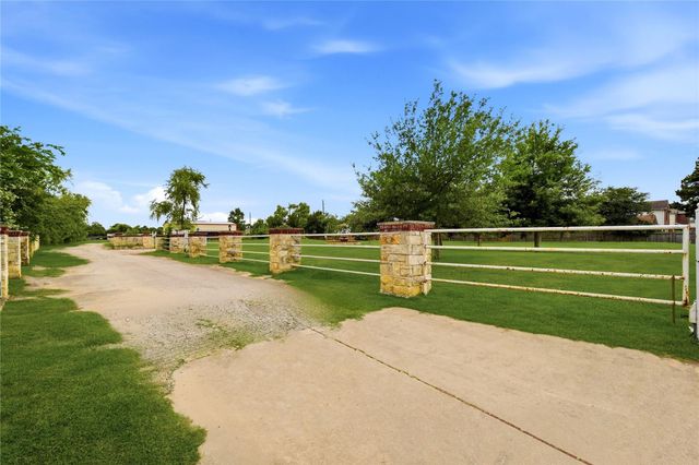 11741 Ezekiel Road, Tomball, TX 77375