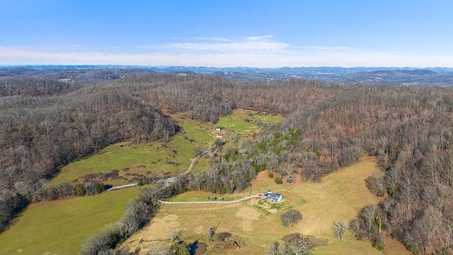 4701 Reed Rd, Thompsons Station, TN 37179