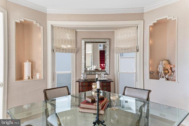 4628 CHARLESTON TER NW, Washington, DC 20007