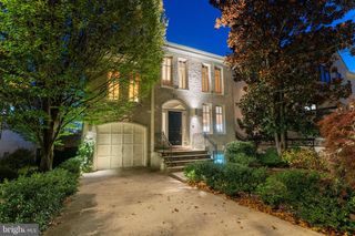 4628 CHARLESTON TER NW, Washington, DC 20007