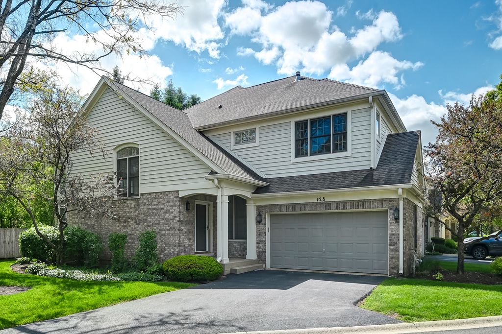 128 Fairway Drive, La Grange, IL 60525