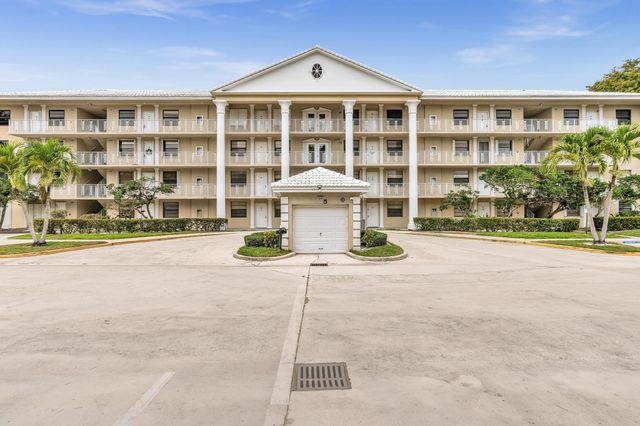 3507 Village Boulevard, West Palm Beach, FL 33409