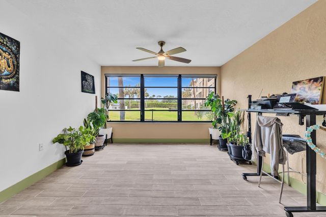 3507 Village Boulevard, West Palm Beach, FL 33409