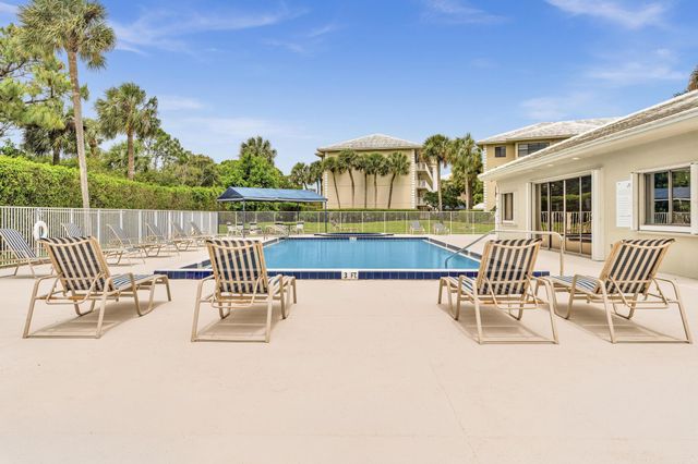 3507 Village Boulevard, West Palm Beach, FL 33409