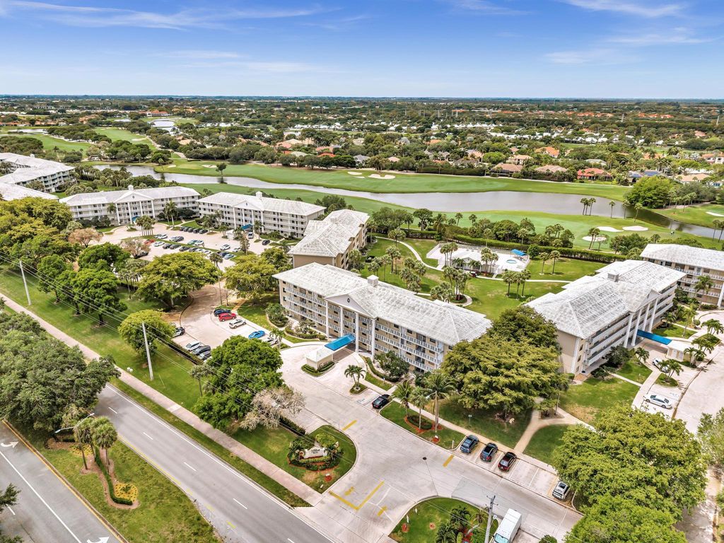 3507 Village Boulevard, West Palm Beach, FL 33409