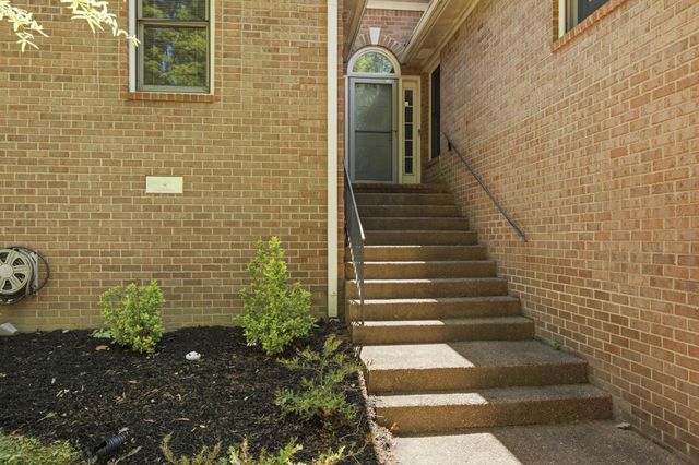 5032 Sunset Way, Hermitage, TN 37076