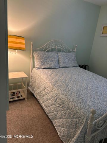 7 Lincoln Avenue, Avon-by-the-sea, NJ 07717