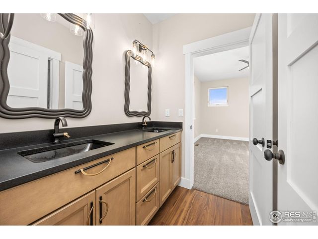 9360 Meadow Farms Dr, Milliken, CO 80543