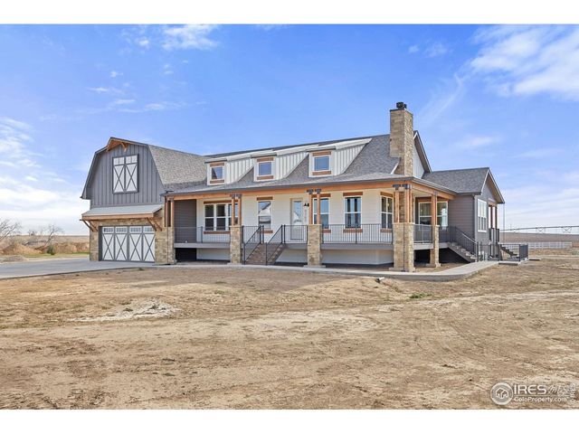 9360 Meadow Farms Dr, Milliken, CO 80543