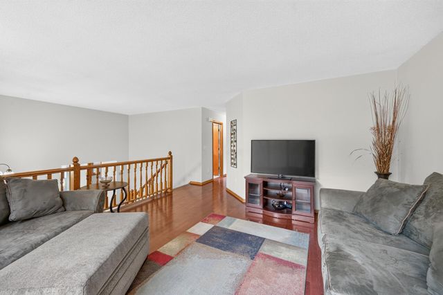 7935 174th Street W, Lakeville, MN 55044
