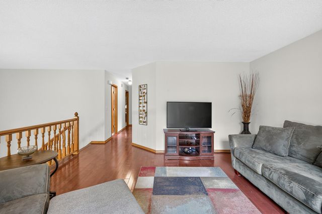 7935 174th Street W, Lakeville, MN 55044
