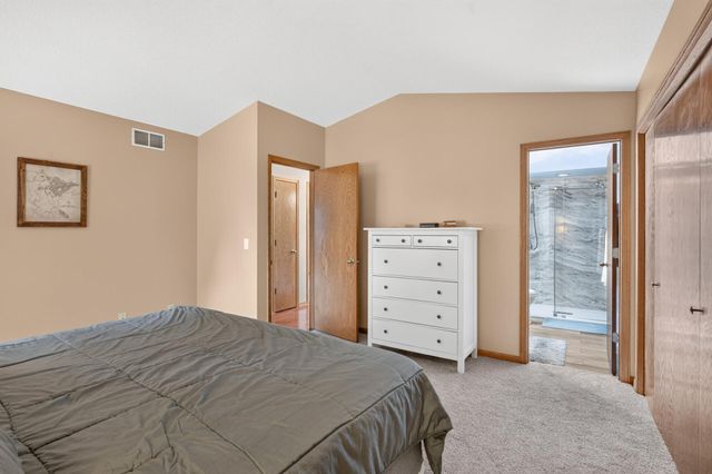 7935 174th Street W, Lakeville, MN 55044