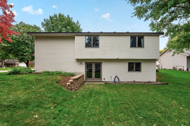 7935 174th Street W, Lakeville, MN 55044