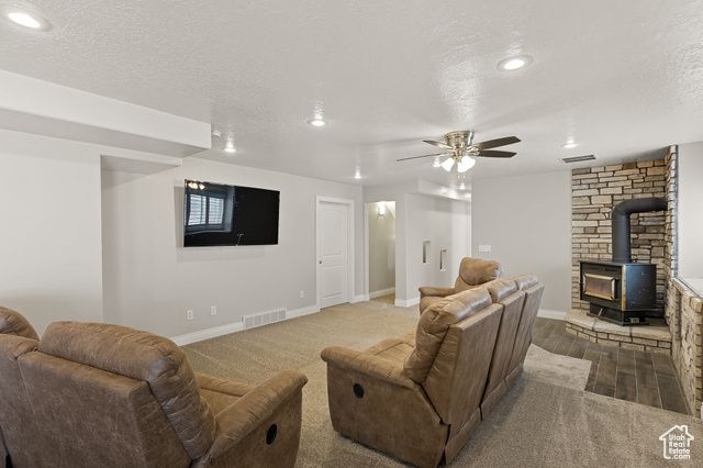 351 W SKYLINE DR, Loa, UT 84747