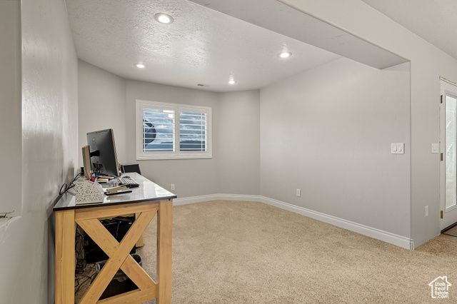 351 W SKYLINE DR, Loa, UT 84747