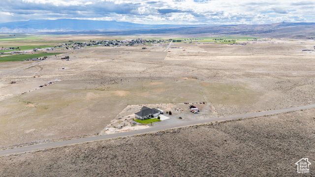 351 W SKYLINE DR, Loa, UT 84747