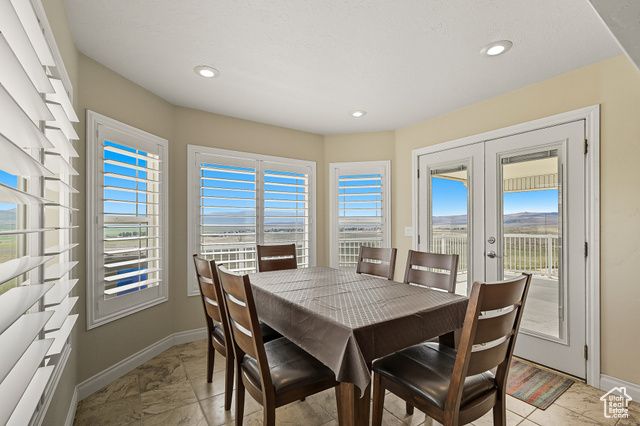 351 W SKYLINE DR, Loa, UT 84747