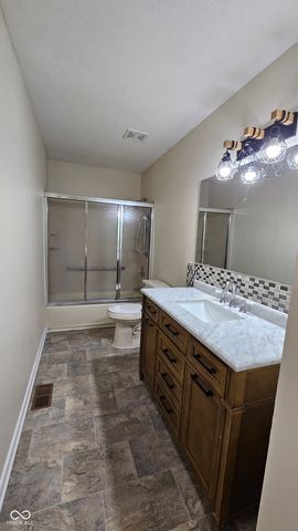 6061 WingedFoot Court, Indianapolis, IN 46254