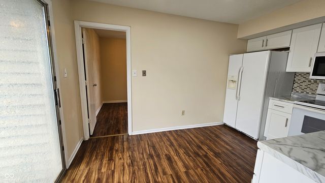 6061 WingedFoot Court, Indianapolis, IN 46254