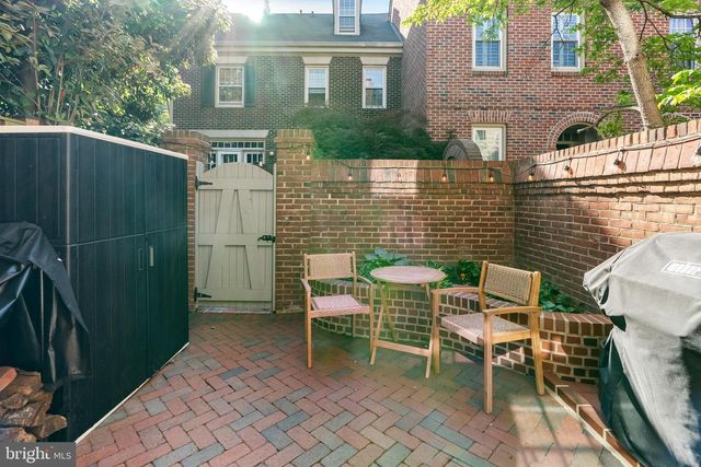 633 S COLUMBUS ST, Alexandria, VA 22314