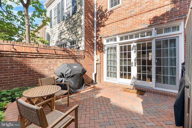 633 S COLUMBUS ST, Alexandria, VA 22314