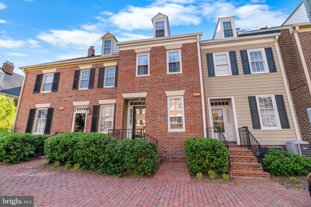 633 S COLUMBUS ST, Alexandria, VA 22314