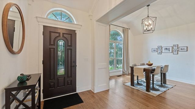 200 NW O Street, Bentonville, AR 72712