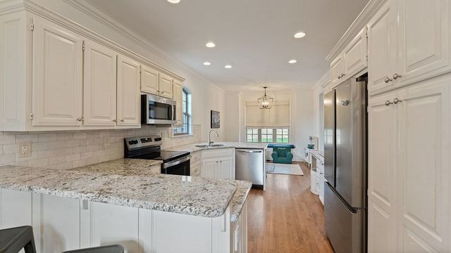 200 NW O Street, Bentonville, AR 72712
