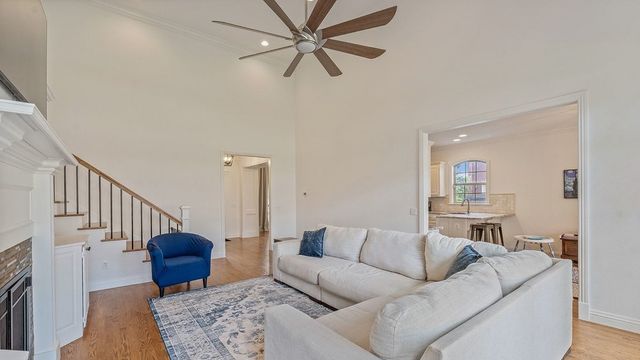200 NW O Street, Bentonville, AR 72712