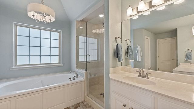 200 NW O Street, Bentonville, AR 72712