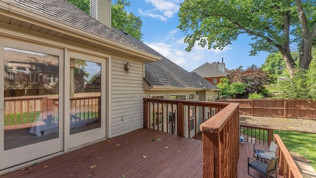 200 NW O Street, Bentonville, AR 72712