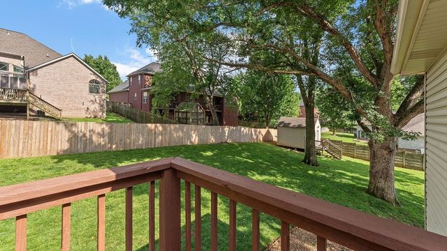 200 NW O Street, Bentonville, AR 72712