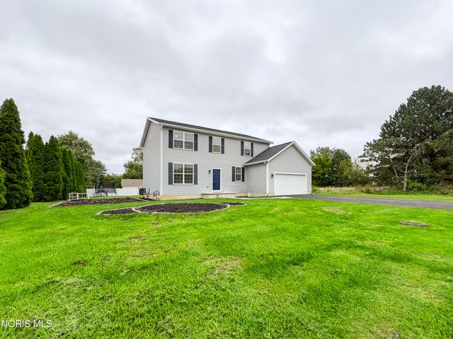 27821 Schriber Street, Walbridge, OH 43465