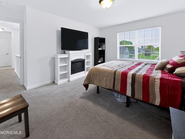 27821 Schriber Street, Walbridge, OH 43465
