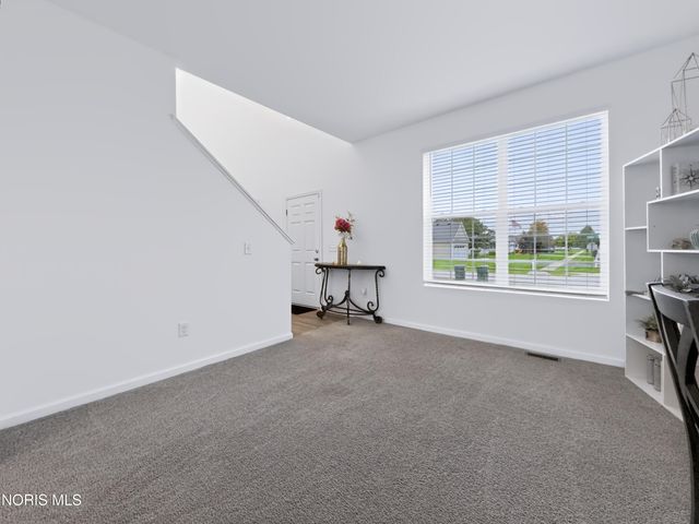 27821 Schriber Street, Walbridge, OH 43465