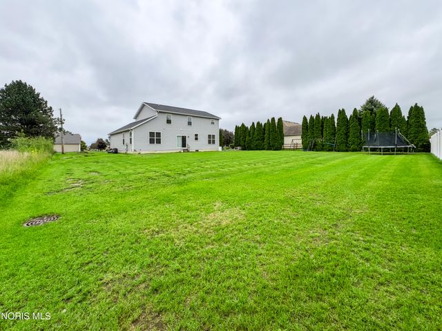27821 Schriber Street, Walbridge, OH 43465
