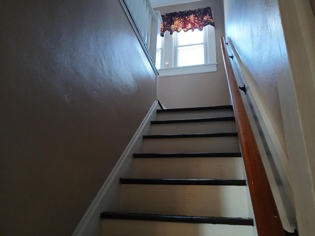 1003 Oakgrove AVE, Martinsville, VA 24112