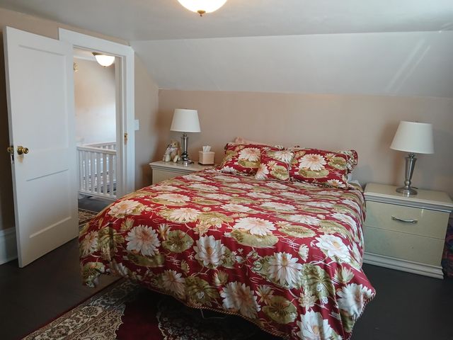 1003 Oakgrove AVE, Martinsville, VA 24112