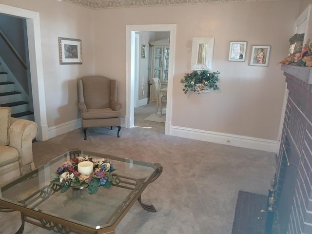 1003 Oakgrove AVE, Martinsville, VA 24112