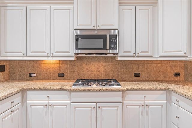 3133 Scarlet Oak Lane, Gainesville, GA 30504