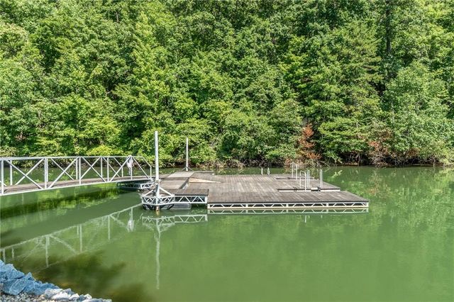 3133 Scarlet Oak Lane, Gainesville, GA 30504