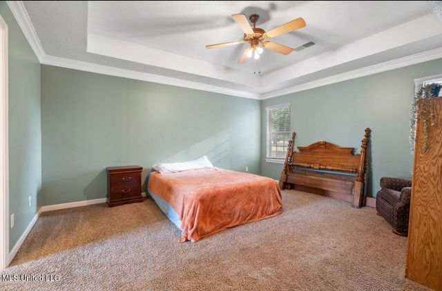 7669 Meadow Ridge Lane, Olive Branch, MS 38654