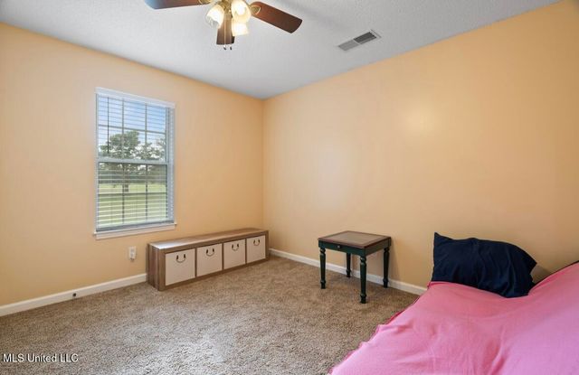7669 Meadow Ridge Lane, Olive Branch, MS 38654