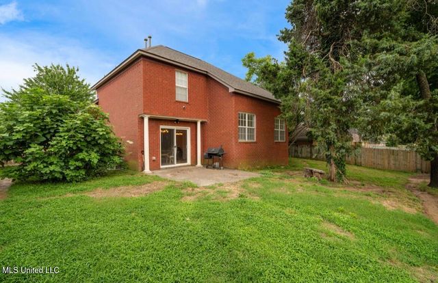 7669 Meadow Ridge Lane, Olive Branch, MS 38654