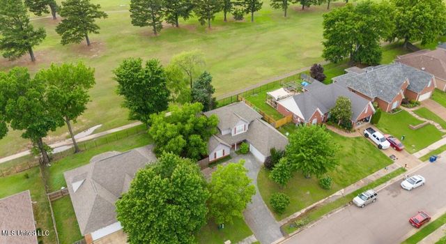 7669 Meadow Ridge Lane, Olive Branch, MS 38654